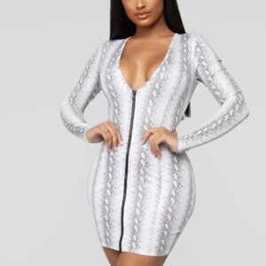 Fashion Nova Snake in the night mini dress